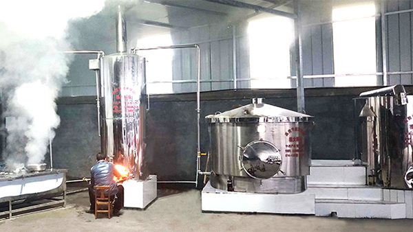 釀酒設(shè)備選購避坑指南：別讓“省小錢”誤了“大生意”