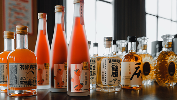 鮮果滯銷？分級利用：好果賣市場，次果做酒利潤翻倍