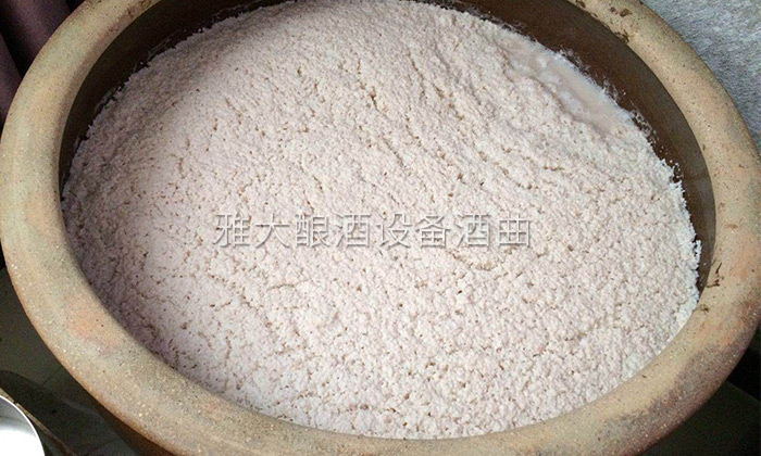 從雅大回去后，李樹剛釀造的大米酒顧客更喜歡了